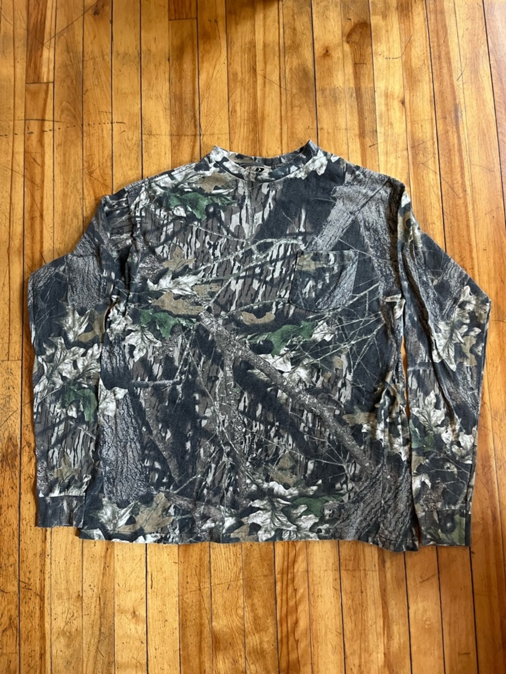 Vintage Mossy Oak Camouflage Long Sleeve Shirt Chest Pocket Men’s XL Made in USA